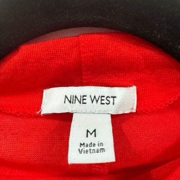 Nine West long sleeve top size medium - Picture 4 of 8